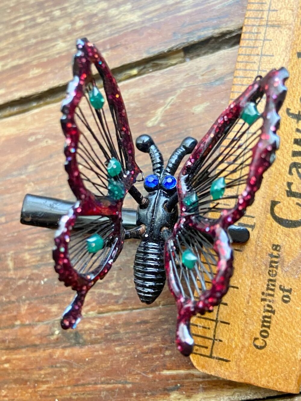 Vintage Red and Green Butterfly Hair Clip - Picture 2 of 5
